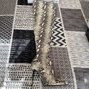 Steve Madden Dominique Boot